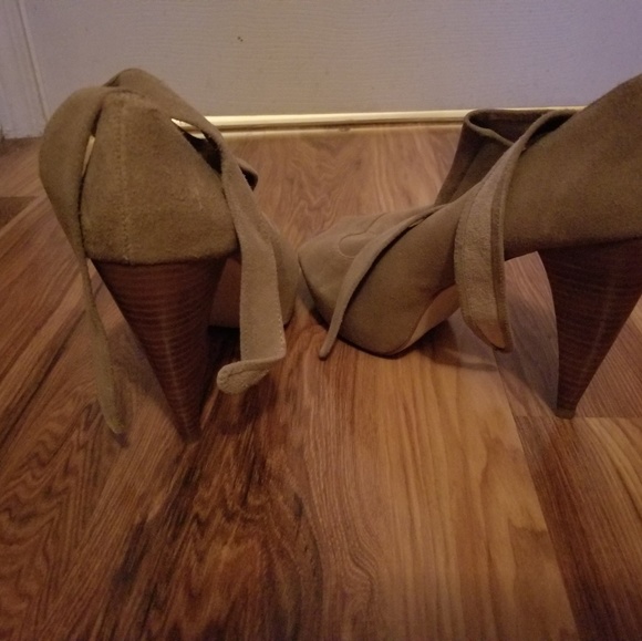 Steve Madden - Picture 4 of 4